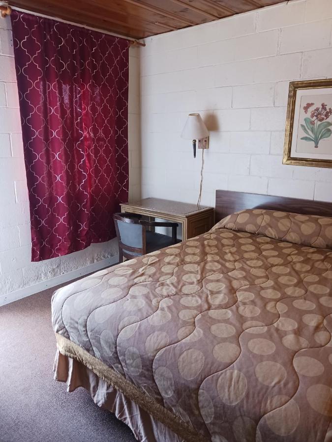 White Pine Motel 일리 외부 사진