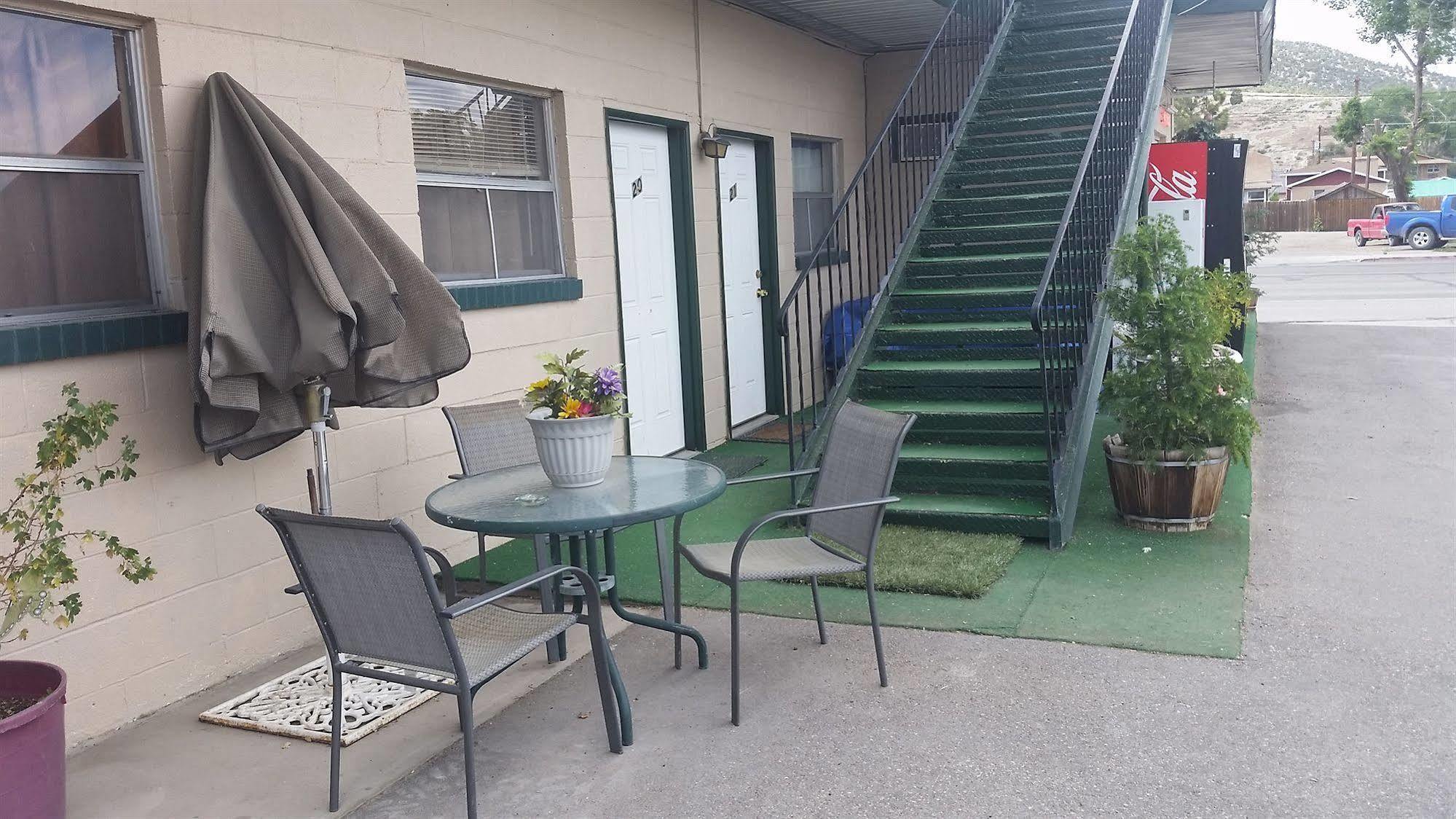 White Pine Motel 일리 외부 사진
